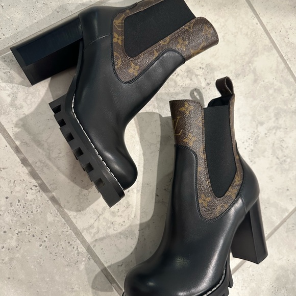 Louis Vuitton Star Trail Ankle Boot - Picture 2 of 5